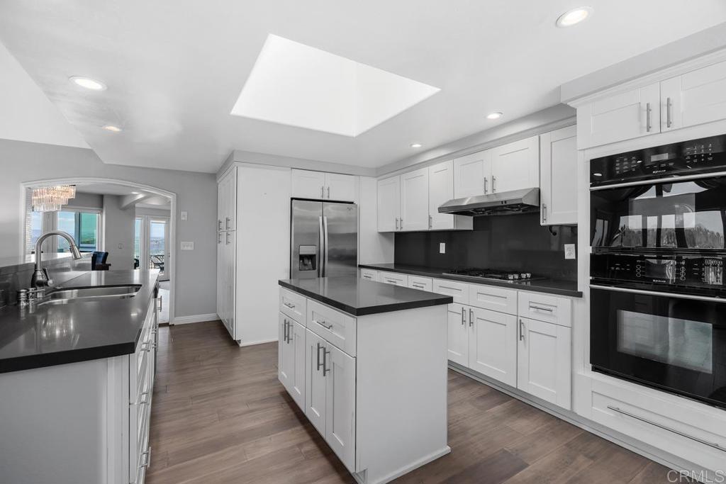 4634 Rancho Reposo Del Mar, CA 92014 - Photo 16 of 41 Gallery Image 16