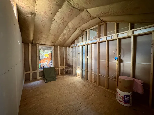 $99,900 | 20 Oake Lane, Howland, ME 04448