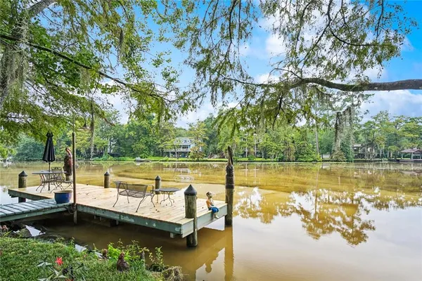 $1,500 | 18061 Three Rivers Road, Covington, LA 70433