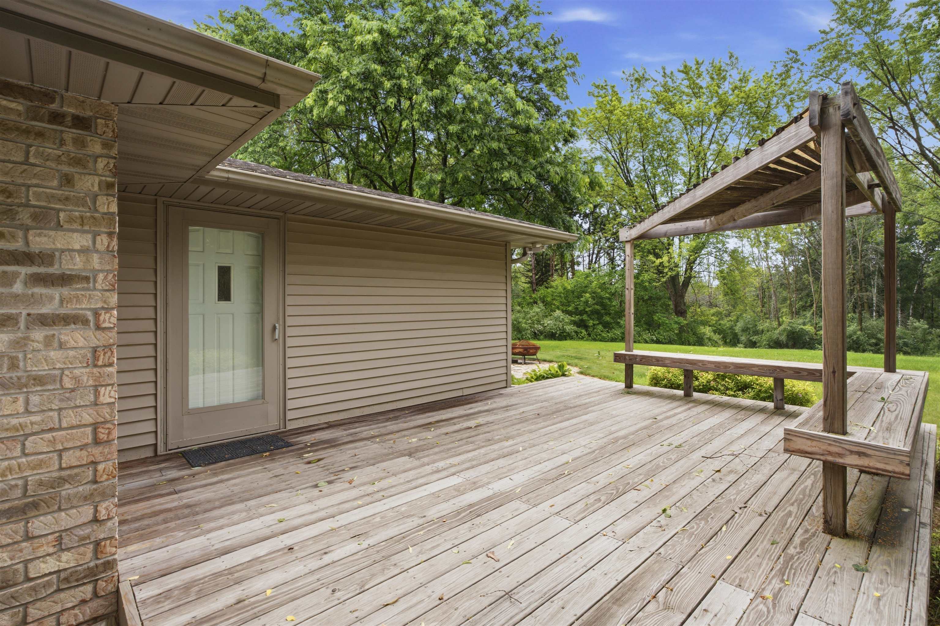 2581 White Pine Road Suamico, WI 54313 - Photo 43 of 47