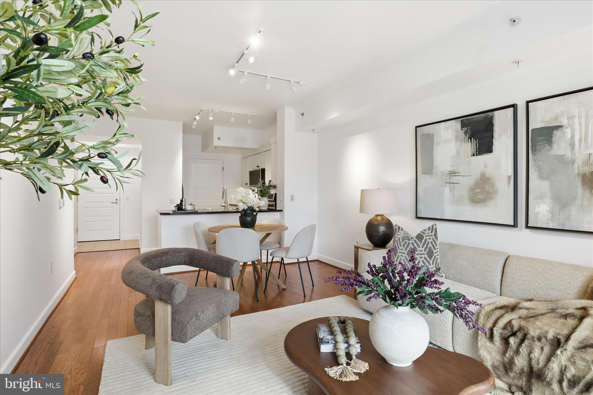 631 D Street Northwest, Unit 1227 Washington, DC 20004 - Photo 11 of 58