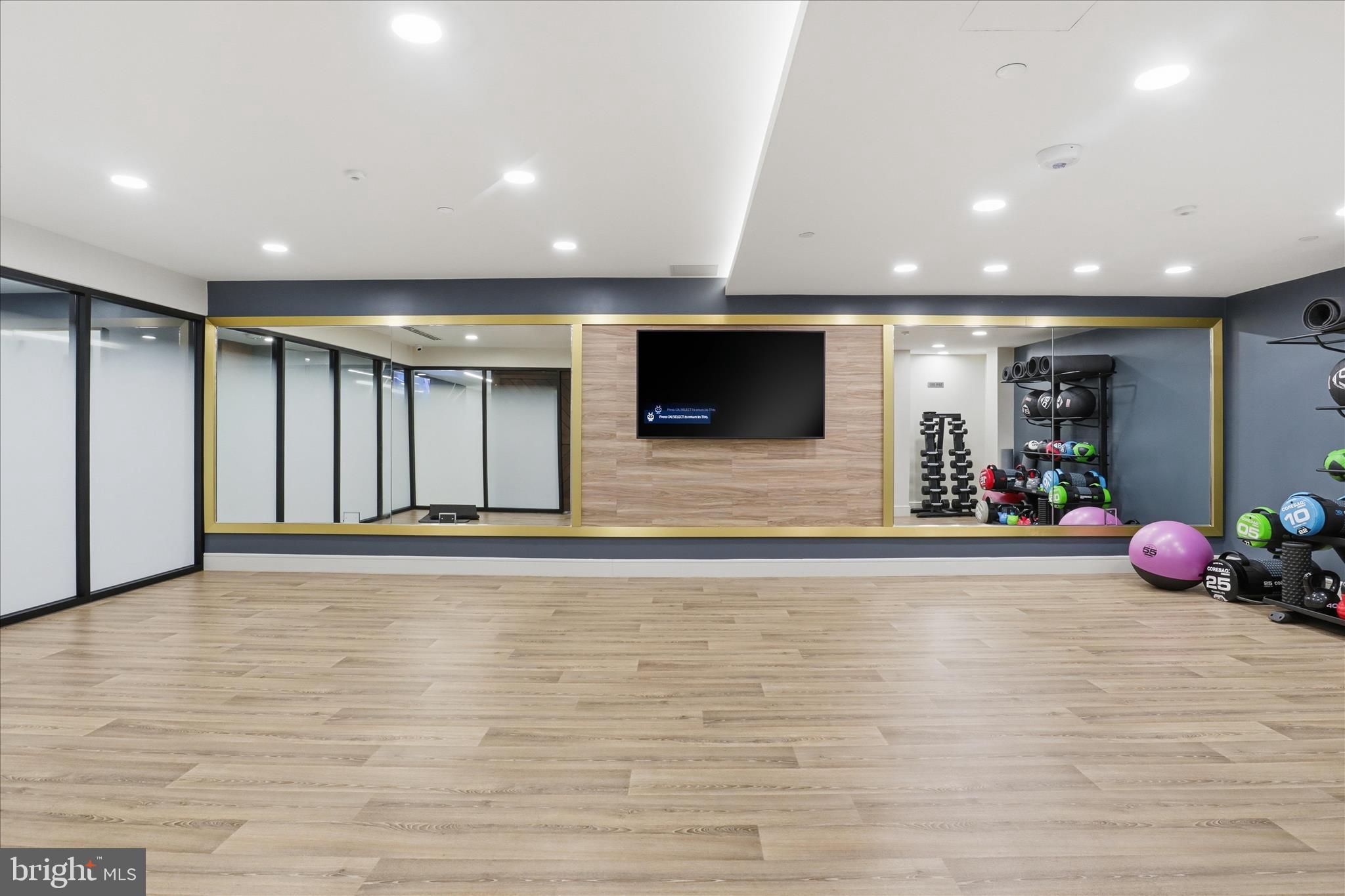 631 D Street Northwest, Unit 1227 Washington, DC 20004 - Photo 34 of 63 a view of an empty room