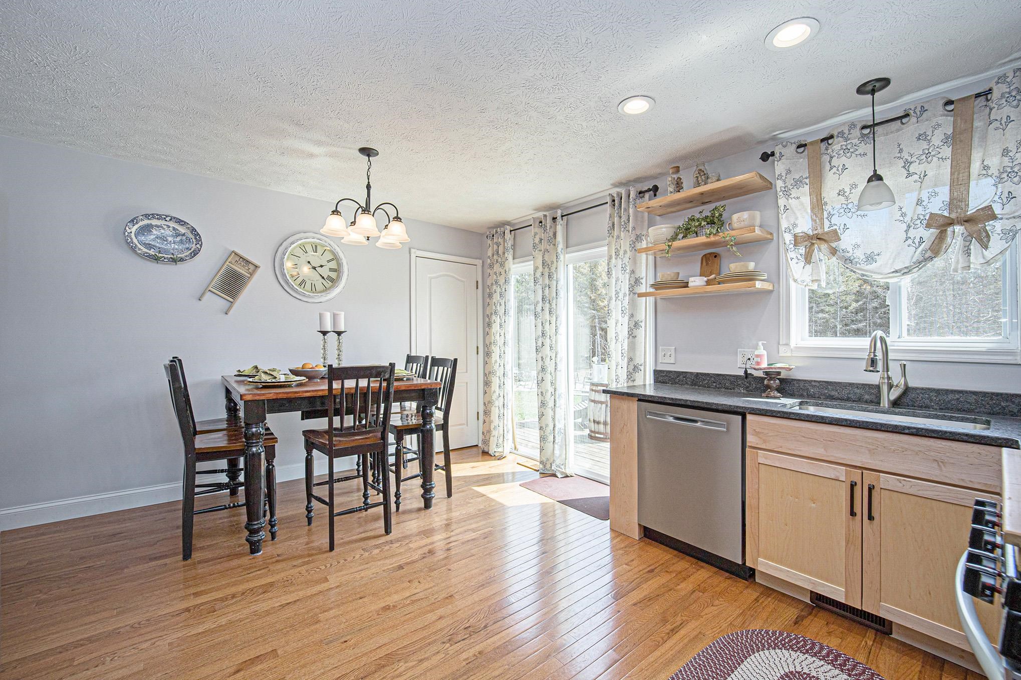 20169 Lindy Road Thompsonville, MI 49683 - Photo 16 of 28 1899309-15.JPG