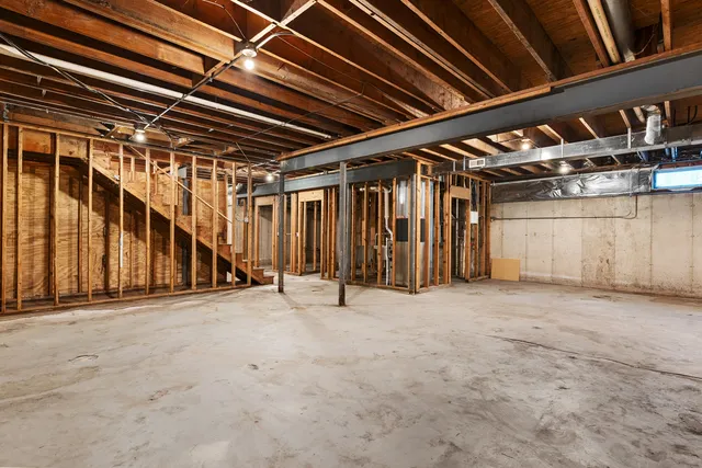 $599,900 | 1009 Walter Street, Lemont, IL 60439