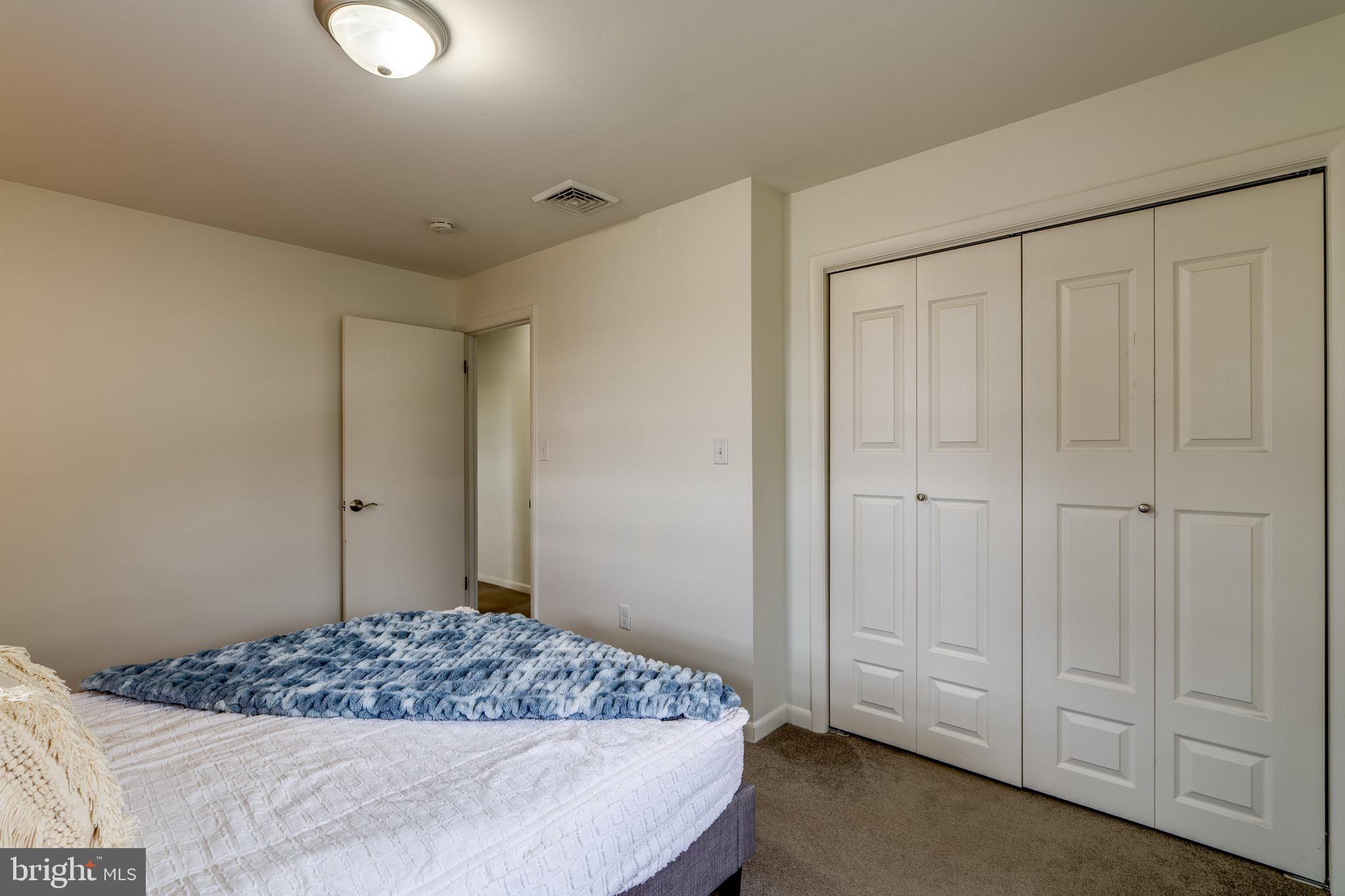 17 Briarcliff Road Elizabethtown, PA 17022 - Photo 18 of 47 Bedroom 1 - Primary