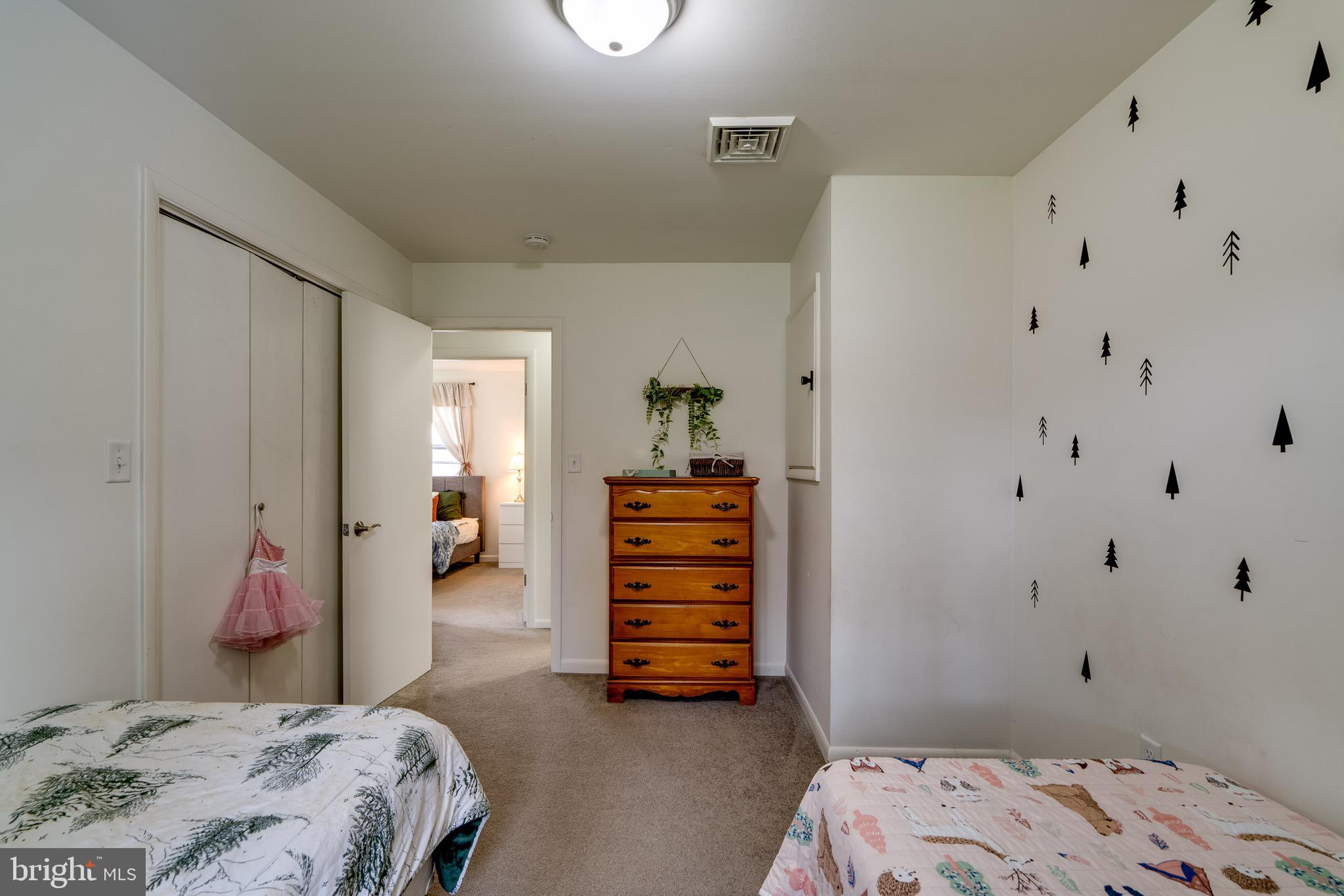 17 Briarcliff Road Elizabethtown, PA 17022 - Photo 22 of 47 Bedroom 3