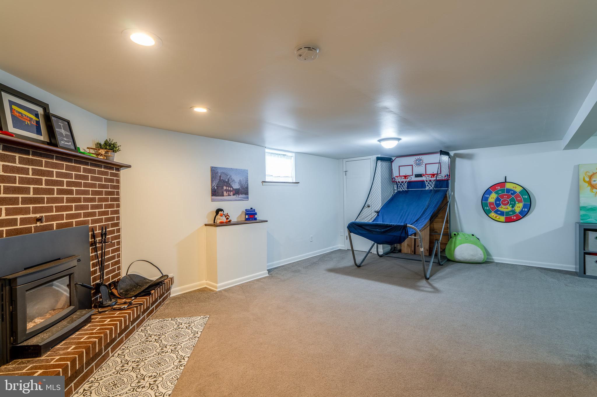 17 Briarcliff Road Elizabethtown, PA 17022 - Photo 31 of 47 Lower level family room