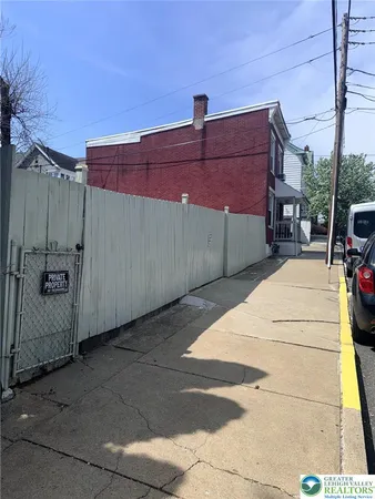 $419,900 | 704 Pawnee Street, Bethlehem, PA 18015