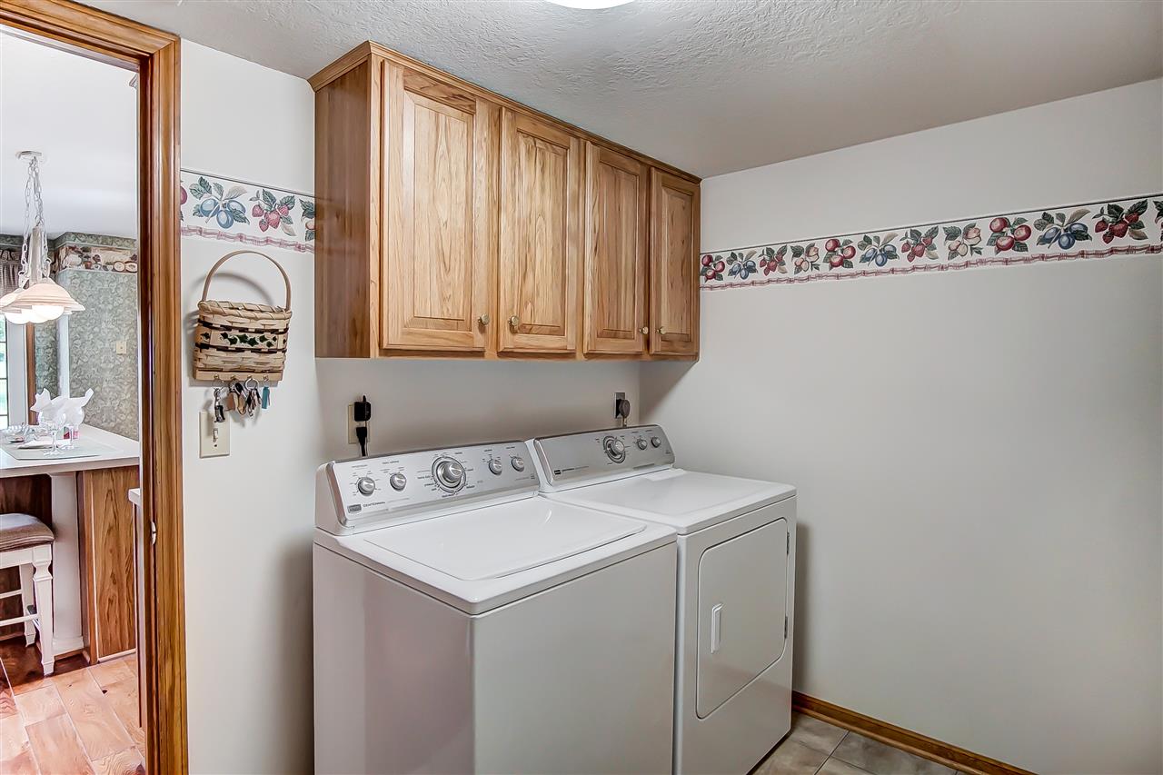 1810 Oakville Road Fort Wayne, IN 46818 - Photo 25 of 34