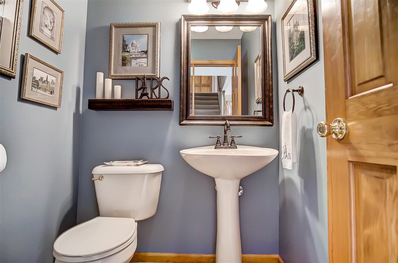 1810 Oakville Road Fort Wayne, IN 46818 - Photo 26 of 34