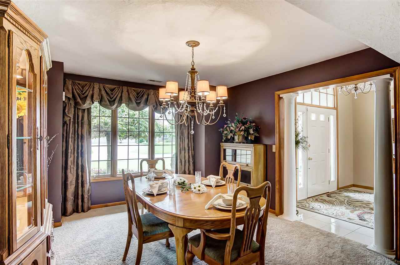 1810 Oakville Road Fort Wayne, IN 46818 - Photo 5 of 34