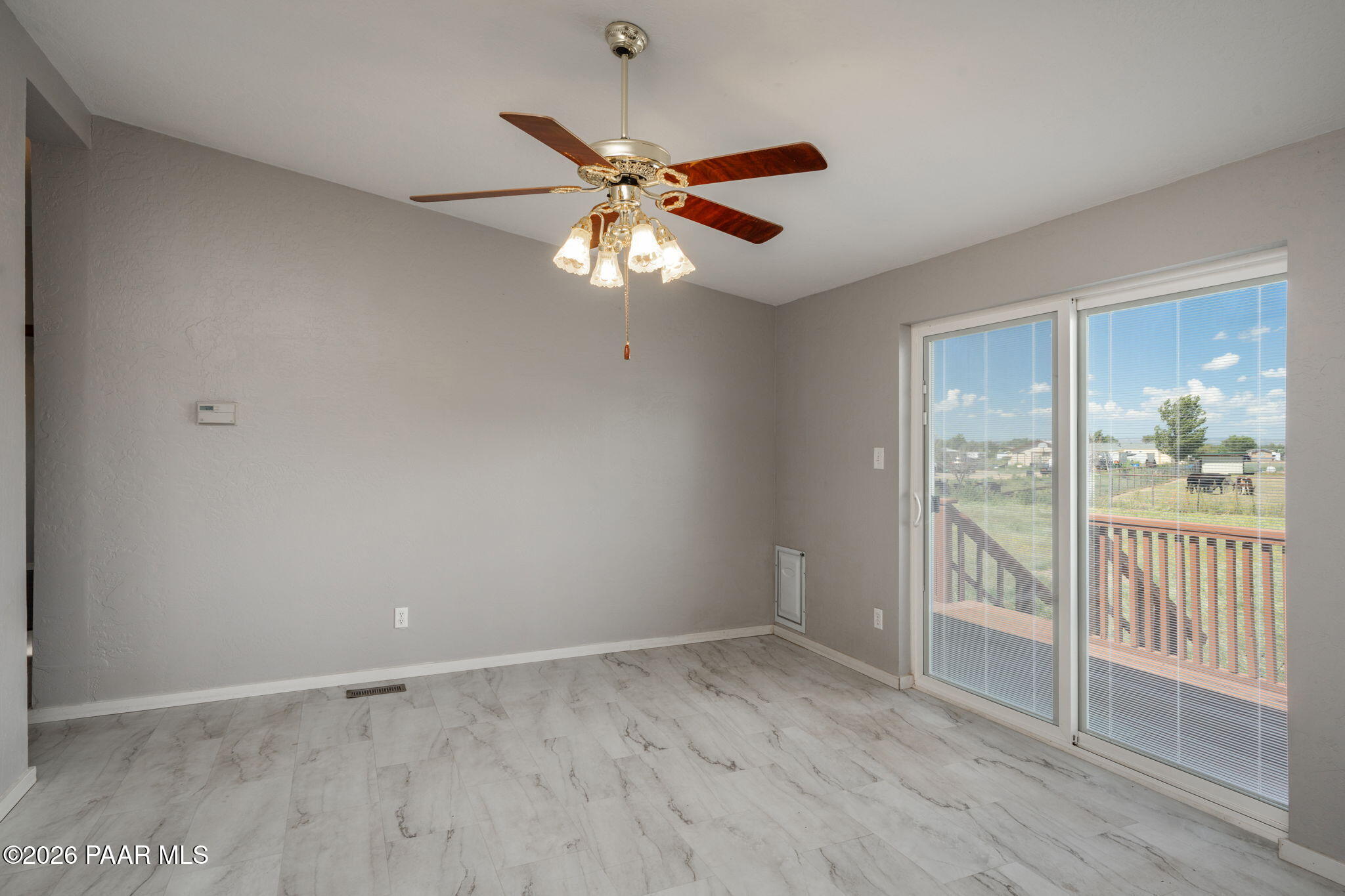 1450 Outer Loop Road Chino Valley, AZ 86323 - Photo 18 of 51 Dining