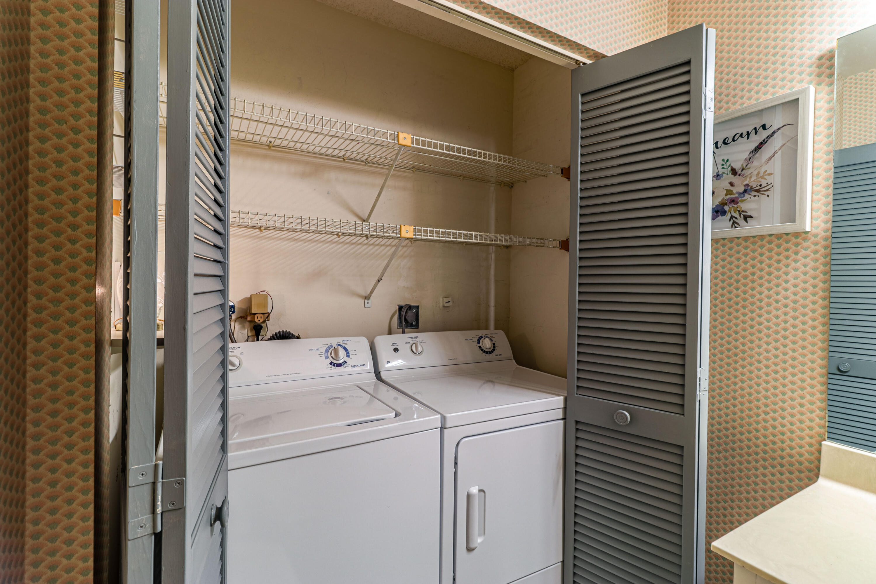 9262 Ketay Circle Boca Raton, FL 33428 - Photo 19 of 25 laundry in half bath