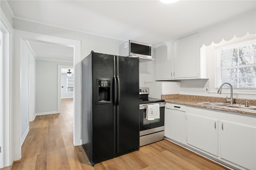 118 North 4th Street Easley, SC 29640 - Photo 5 of 14