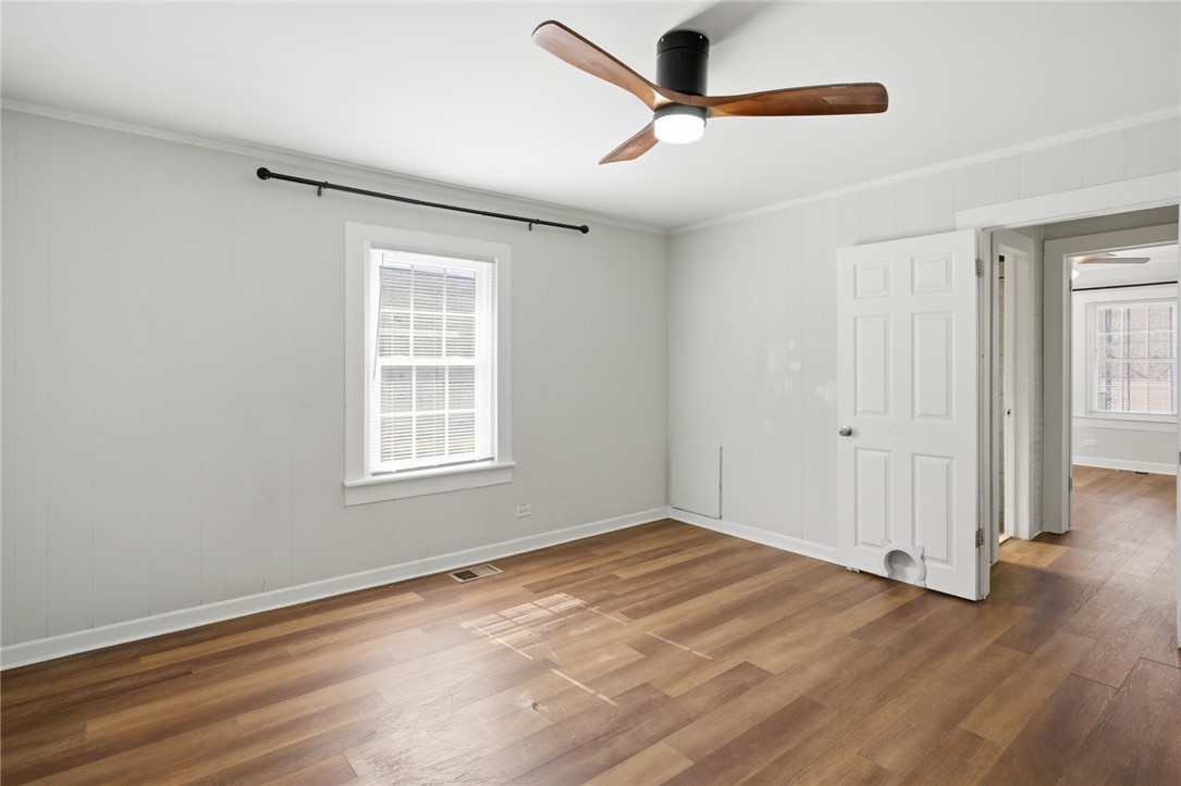 118 North 4th Street Easley, SC 29640 - Photo 8 of 14