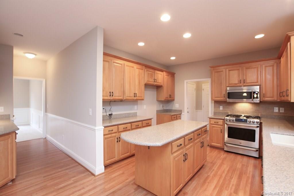 17029 Hampton Trace Road Huntersville, NC 28078 - Photo 8 of 24 Gallery Image 8