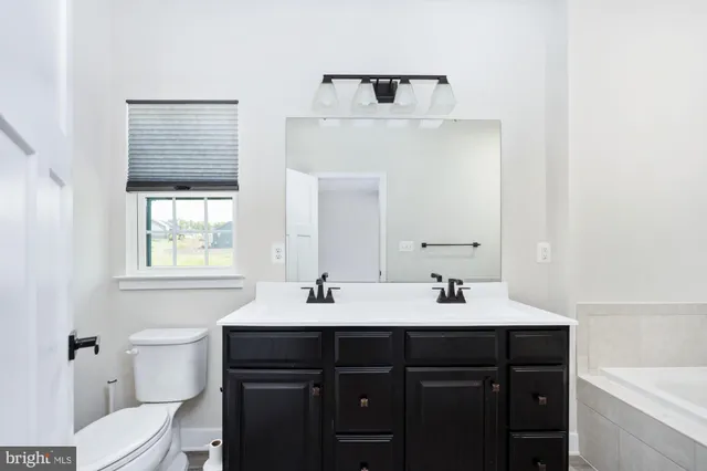 $2,950 | 1328 Trestle Drive, Fredericksburg, VA 22401