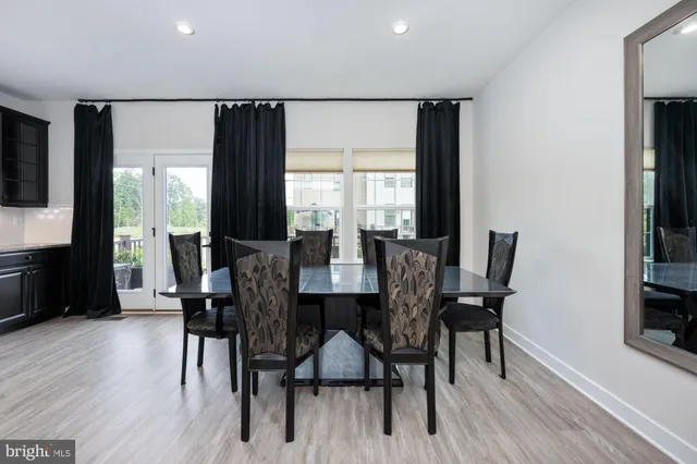 $2,950 | 1328 Trestle Drive, Fredericksburg, VA 22401