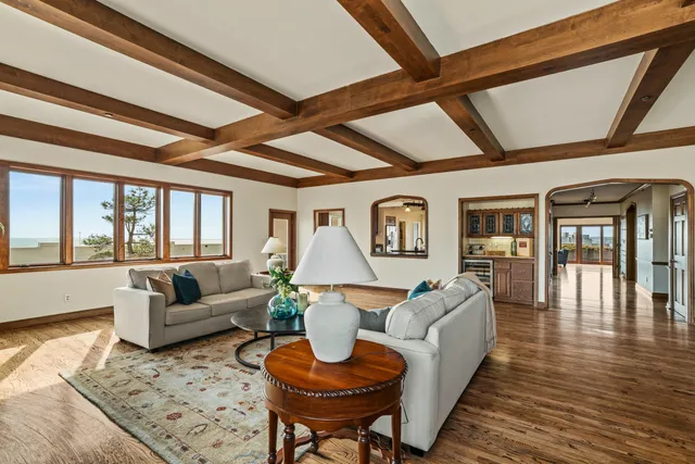 $1,595,000 | 320 East Buffalo Street, Unit 900, Milwaukee, WI 53202