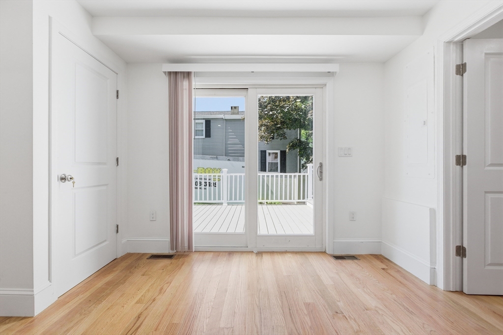 35 Williams Street Arlington, MA 02476 - Photo 6 of 20