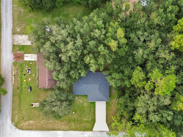 a view of a bird bath room