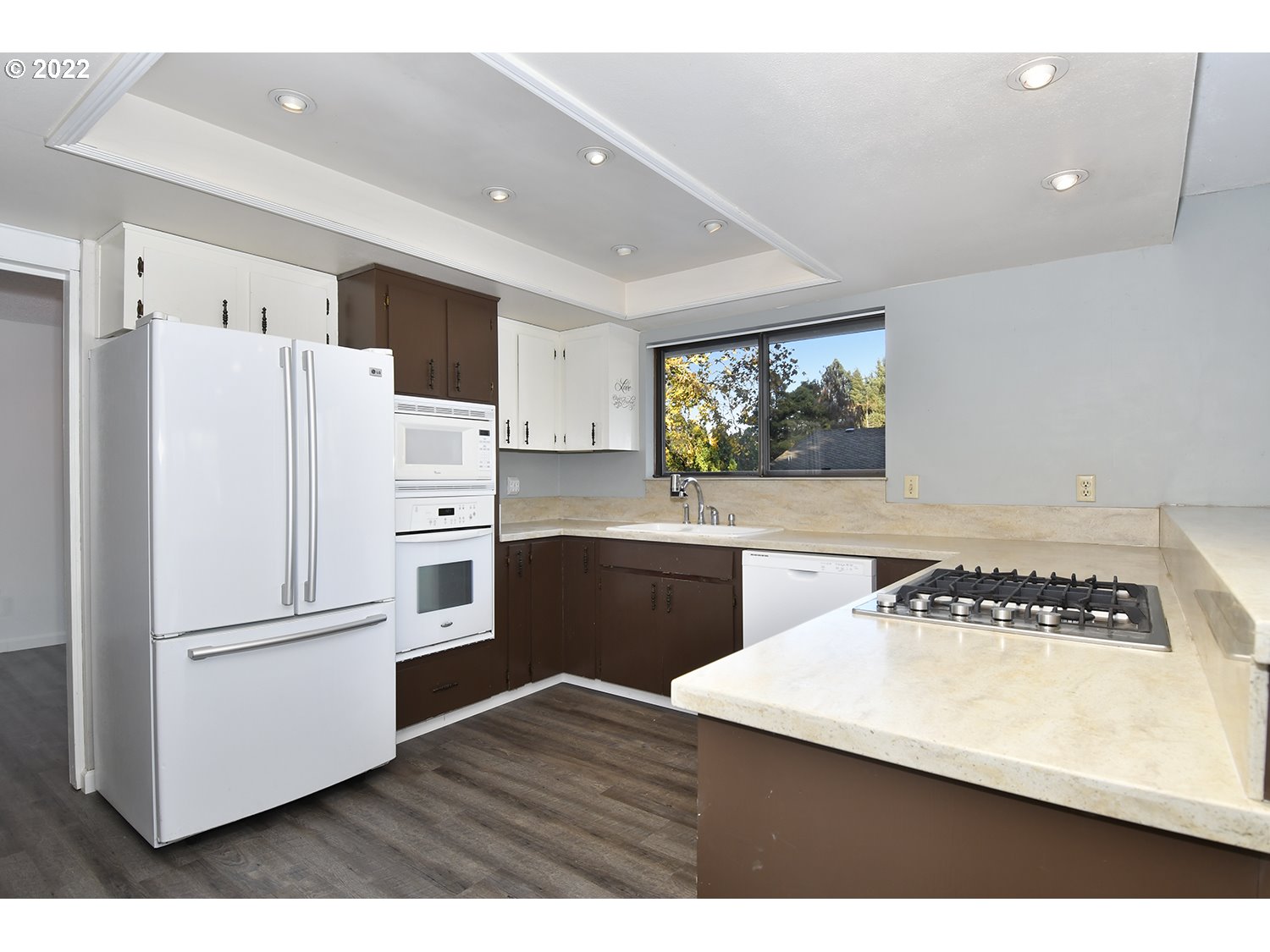 8995 Southwest Jamieson Road Portland, OR 97225 - Photo 12 of 31 Gallery Image 12