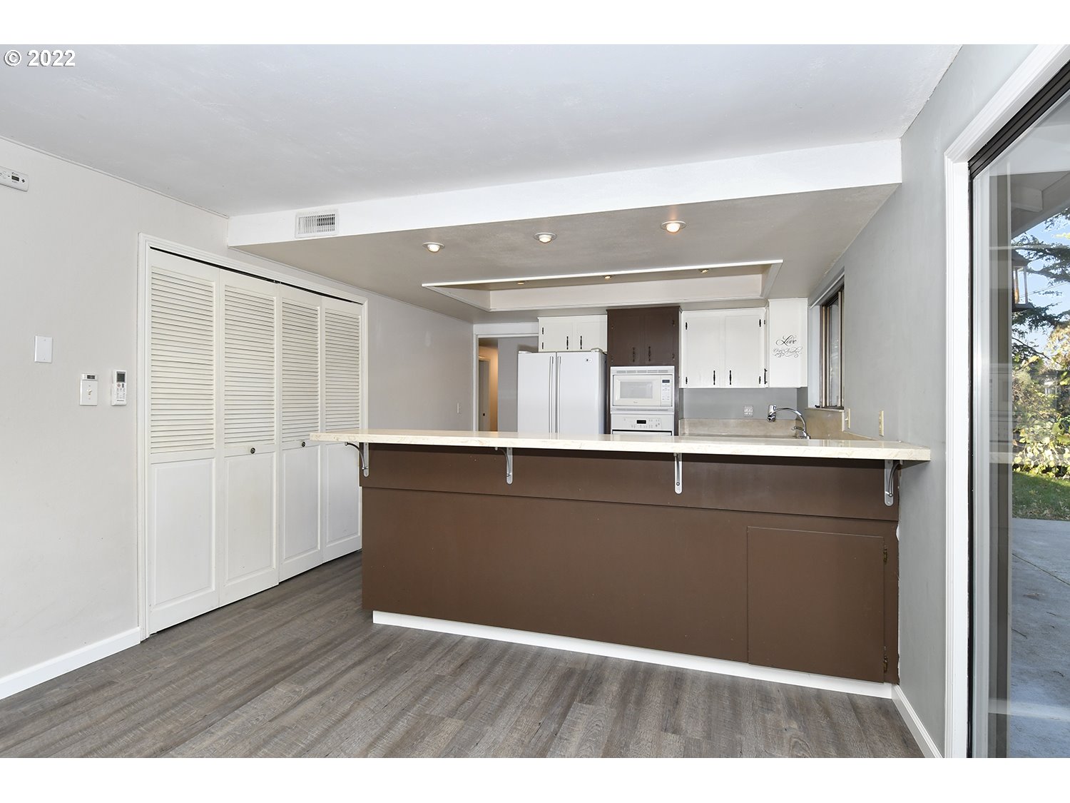 8995 Southwest Jamieson Road Portland, OR 97225 - Photo 13 of 31 Gallery Image 13