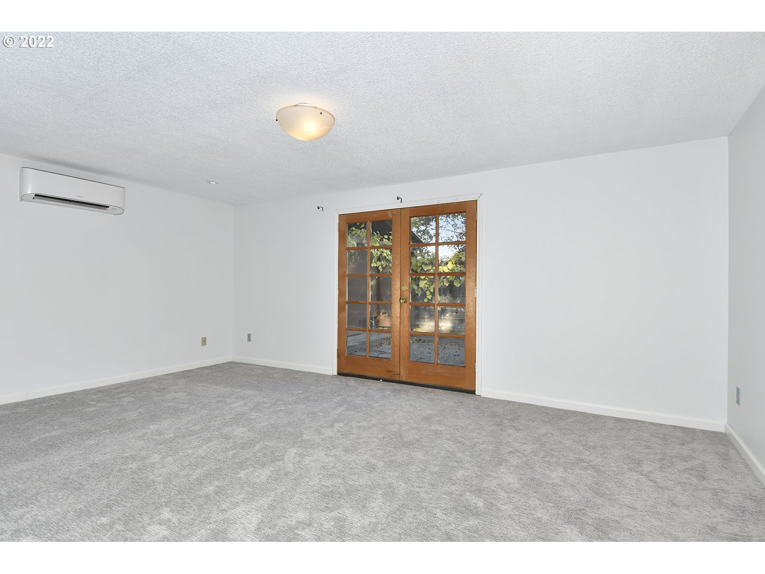 8995 Southwest Jamieson Road Portland, OR 97225 - Photo 22 of 31 Gallery Image 22