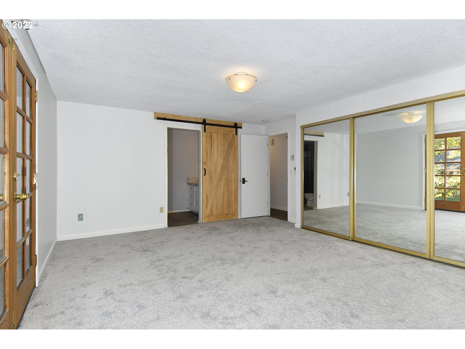 8995 Southwest Jamieson Road Portland, OR 97225 - Photo 23 of 31 Gallery Image 23
