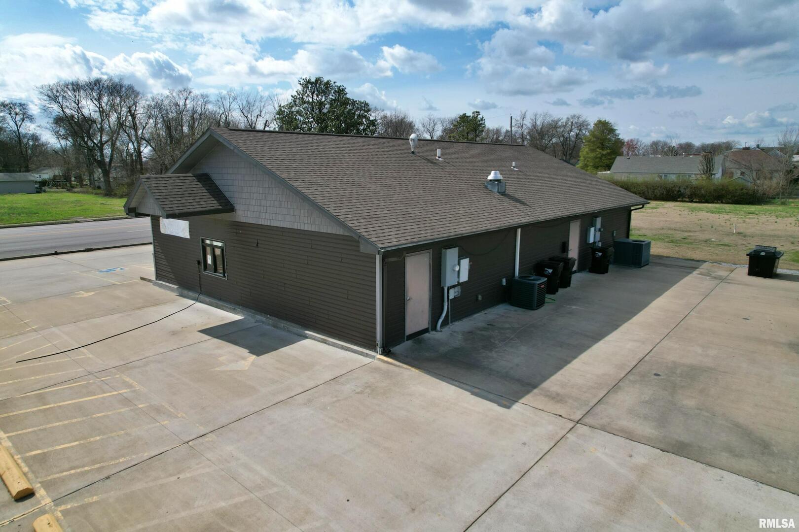 613 East 5th Street Metropolis, IL 62960 - Photo 7 of 18