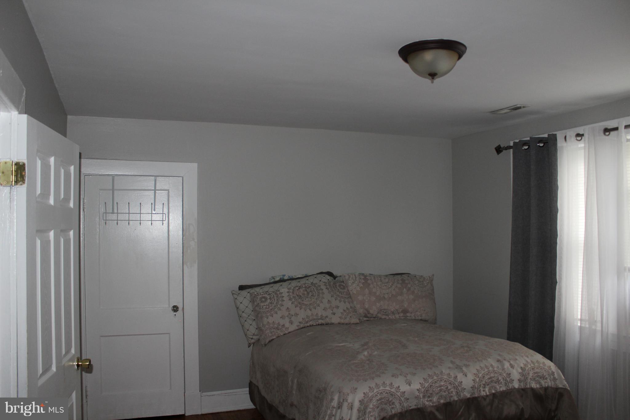3810 Grantley Road Baltimore, MD 21215 - Photo 18 of 22 Bedroom