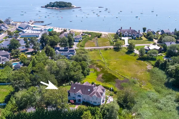 $3,950,000 | 10 Middle Beach Road West, Madison, CT 06443