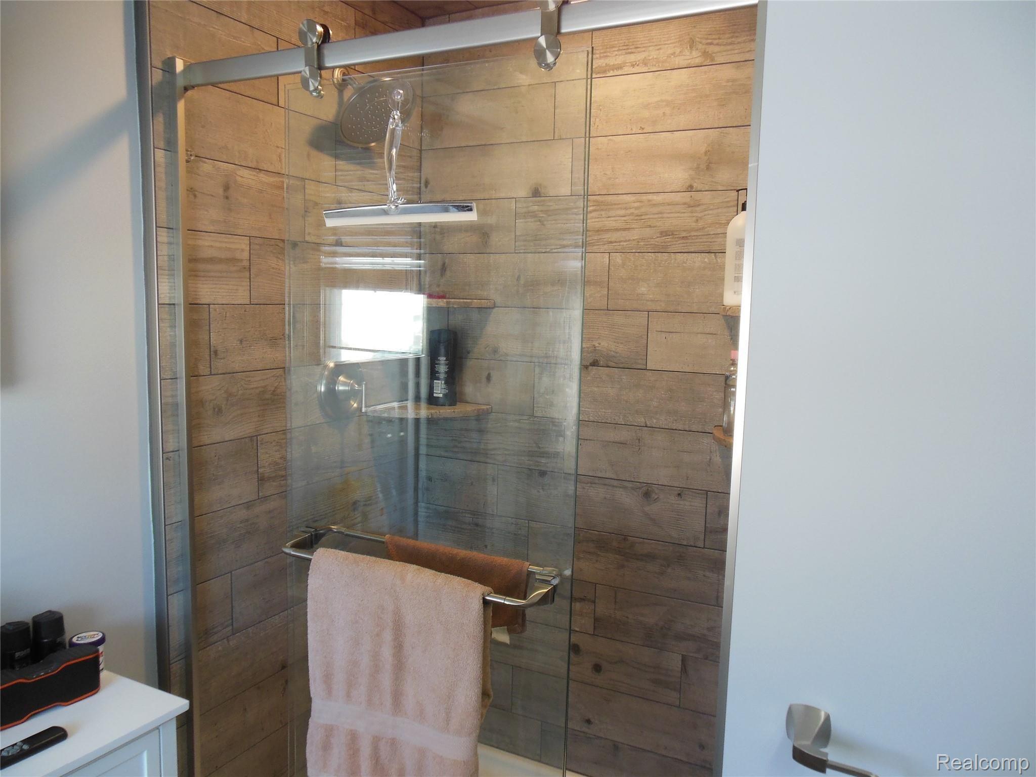 3116 Red Barn Road Flint, MI 48507 - Photo 22 of 23 DSCN1110.JPG