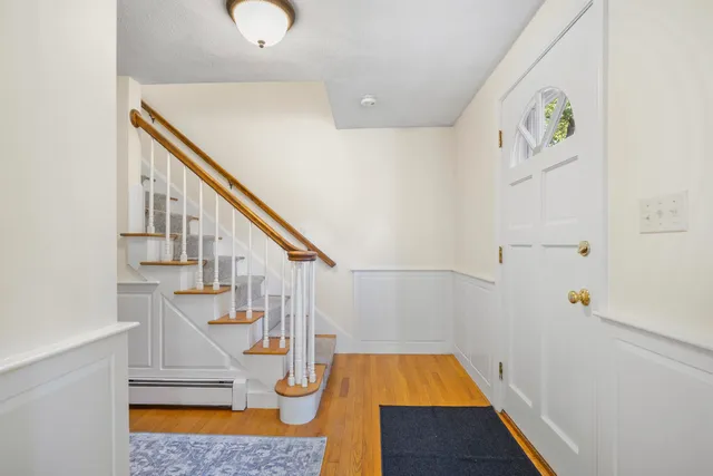 $899,900 | 207 Oak Ridge Road, Plaistow, NH 03865