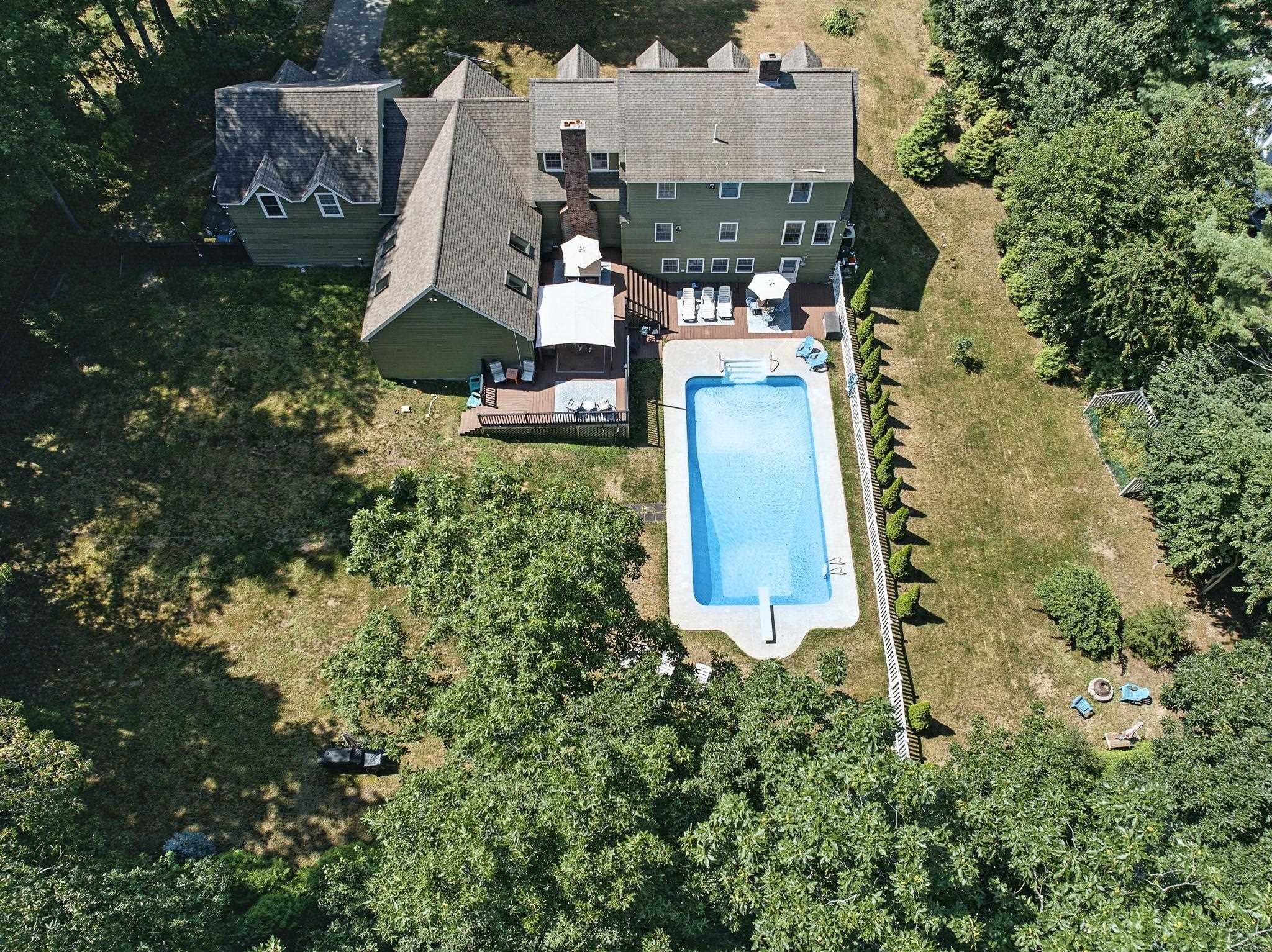 207 Oak Ridge Road Plaistow, NH 03865 - Photo 8 of 40