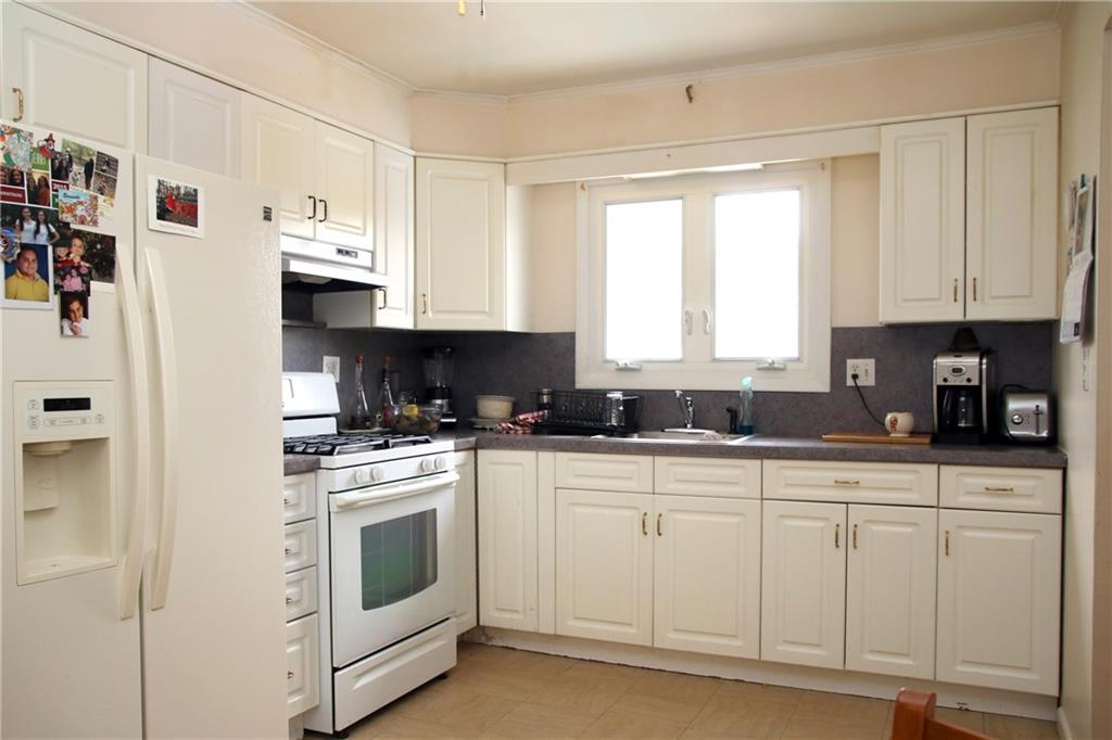 60 Reno Avenue Staten Island, NY 10306 - Photo 4 of 26 Gallery Image 4