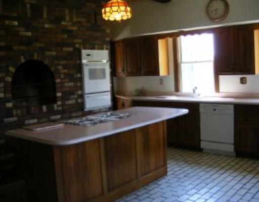 244 Lasher Road Kittanning, PA 16201 - Photo 8 of 17 Kitchen.