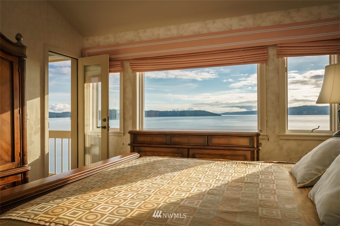 6810 Salmon Beach Road Anacortes, WA 98221 - Photo 14 of 22 Gallery Image 14
