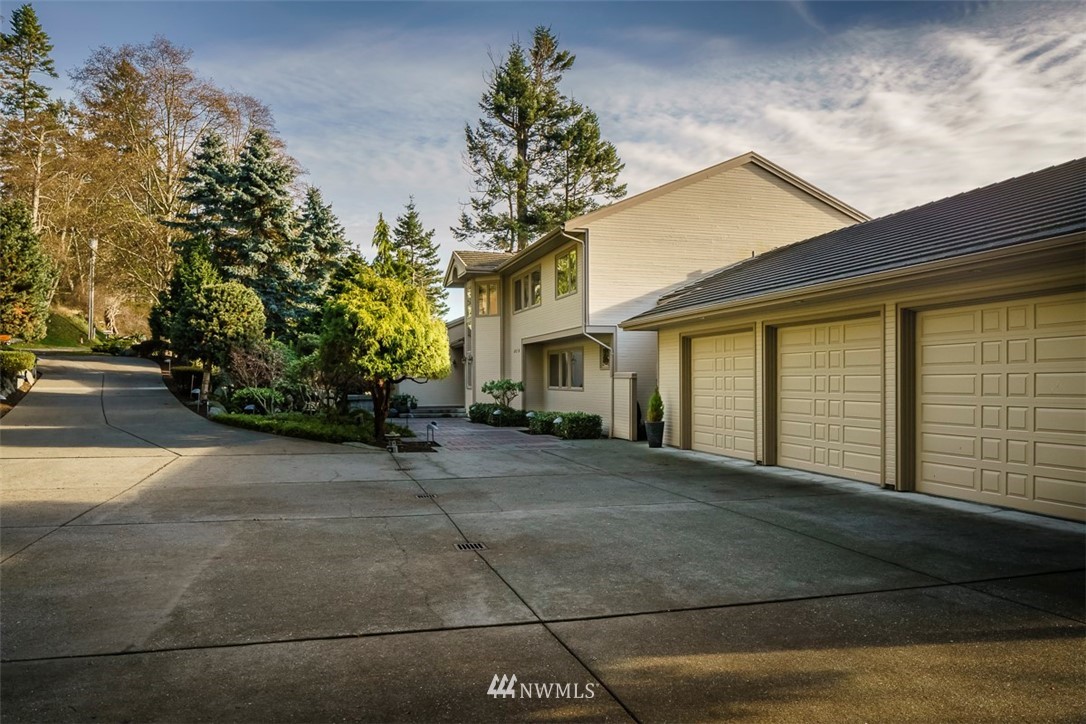 6810 Salmon Beach Road Anacortes, WA 98221 - Photo 4 of 22 Gallery Image 4