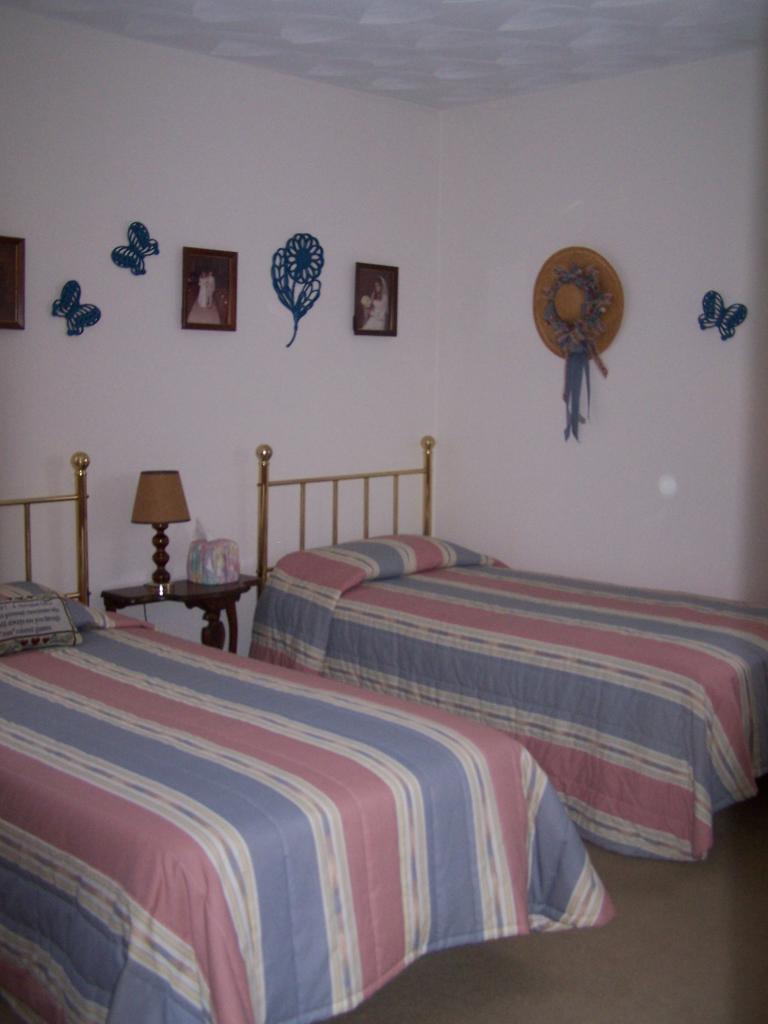 5704 Littleton Road Roanoke, VA 24012 - Photo 10 of 17 Bedroom