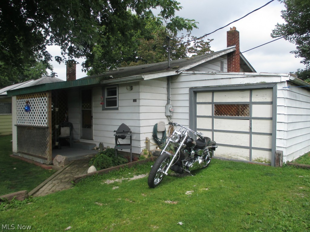 2819 Riverside Park Road Southeast Uhrichsville, OH 44683 - Photo 5 of 8 Gallery Image 5