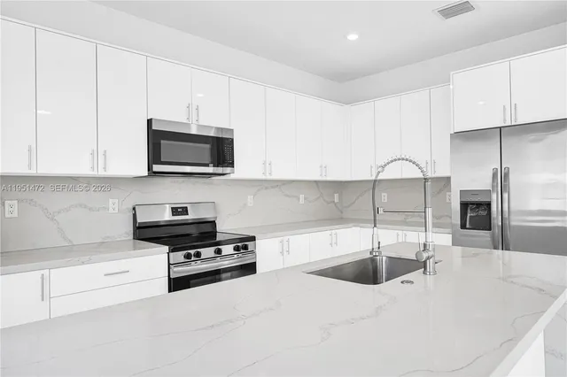 $4,540 | 22425 Southwest 125th Avenue, Unit 19A, Miami, FL 33170