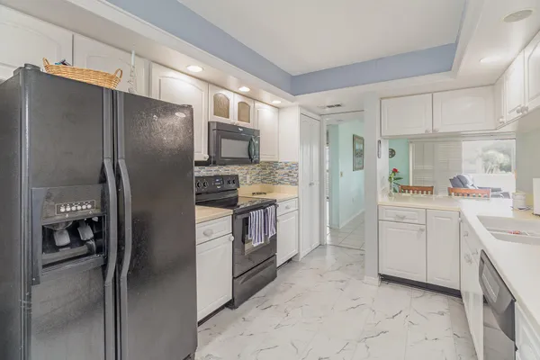 $389,900 | 5011 Dixie Highway Northeast, Unit 210, Palm Bay, FL 32905