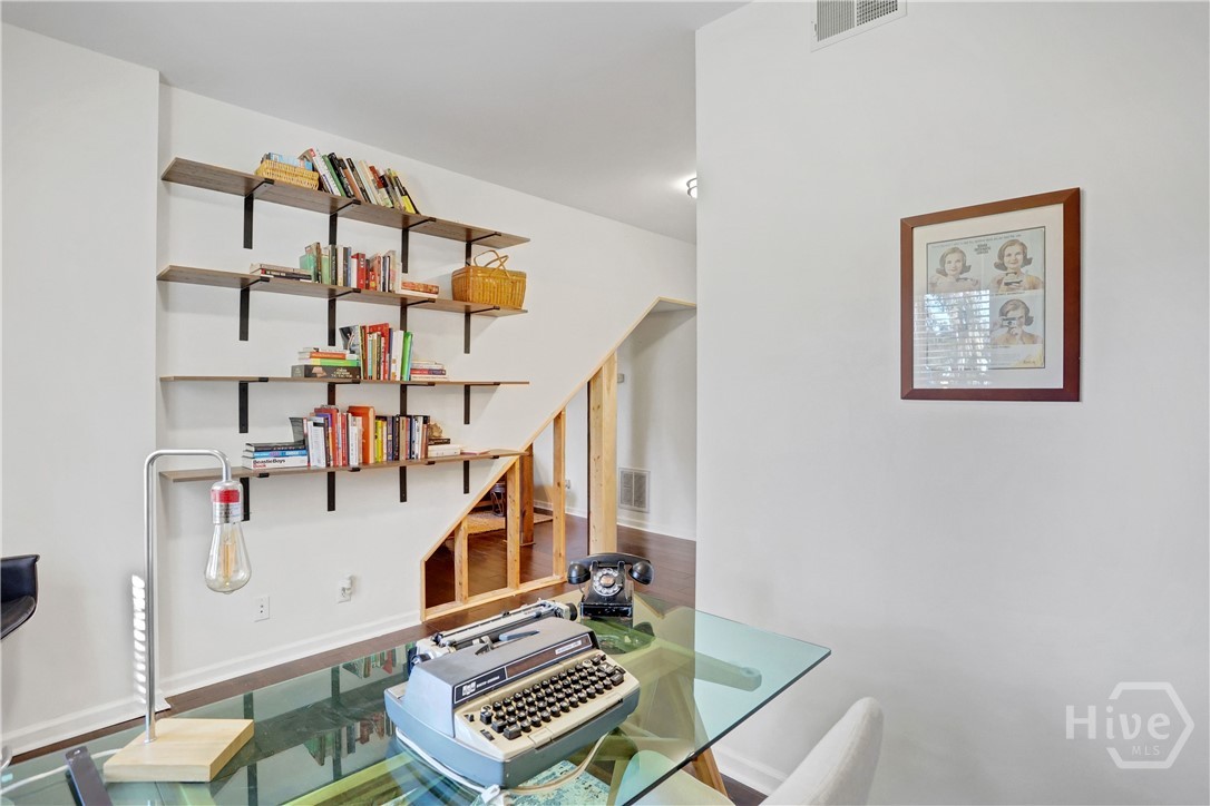 4 East Back Street Savannah, GA 31419 - Photo 15 of 67 First floor in-law suite