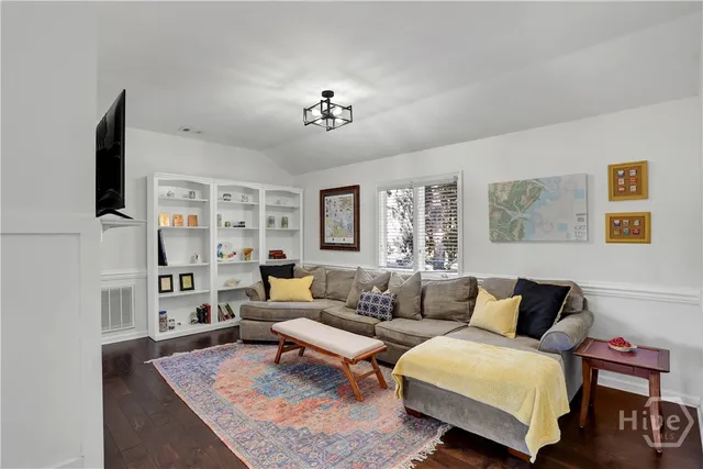 $600,000 | 4 East Back Street, Savannah, GA 31419