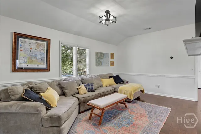 $600,000 | 4 East Back Street, Savannah, GA 31419