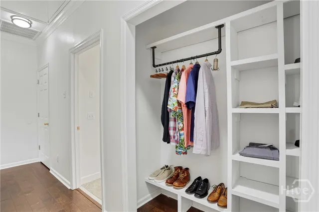 $600,000 | 4 East Back Street, Savannah, GA 31419