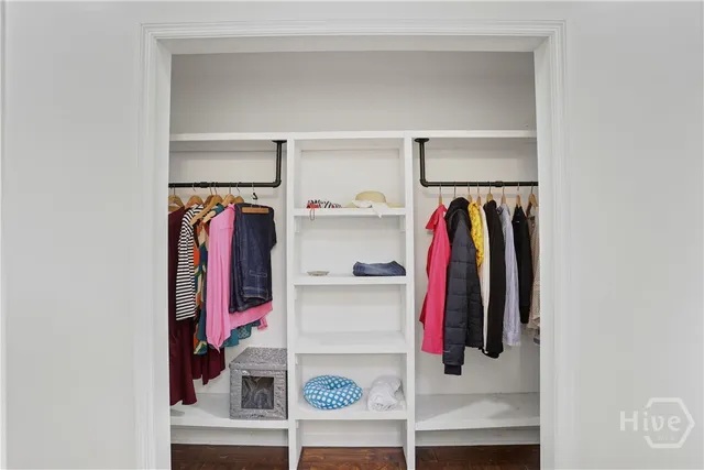 $600,000 | 4 East Back Street, Savannah, GA 31419