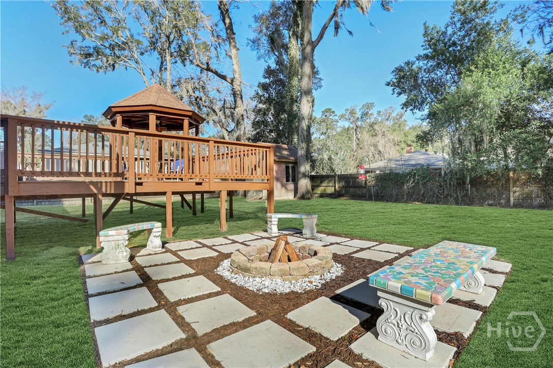 4 East Back Street Savannah, GA 31419 - Photo 52 of 67 Grass has been digitally enhanced for marketing purposes.