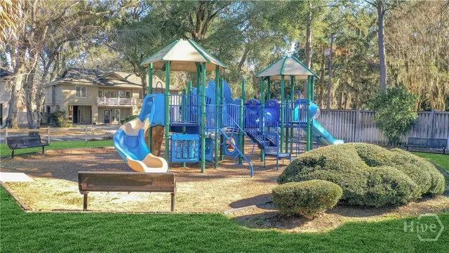 $600,000 | 4 East Back Street, Savannah, GA 31419